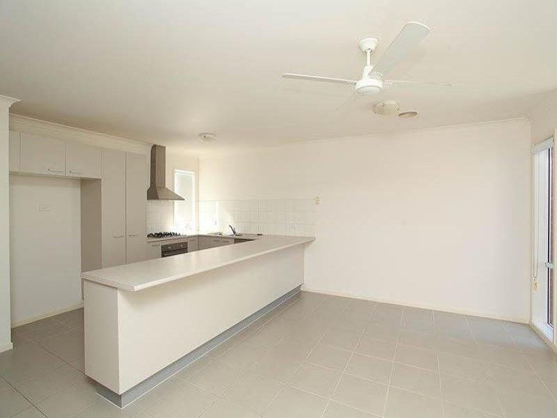 12 Edmondshaw Drive, Deer Park VIC 3023