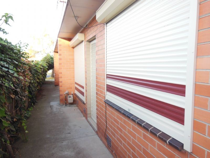 3/8 Percy Street, St Albans VIC 3021