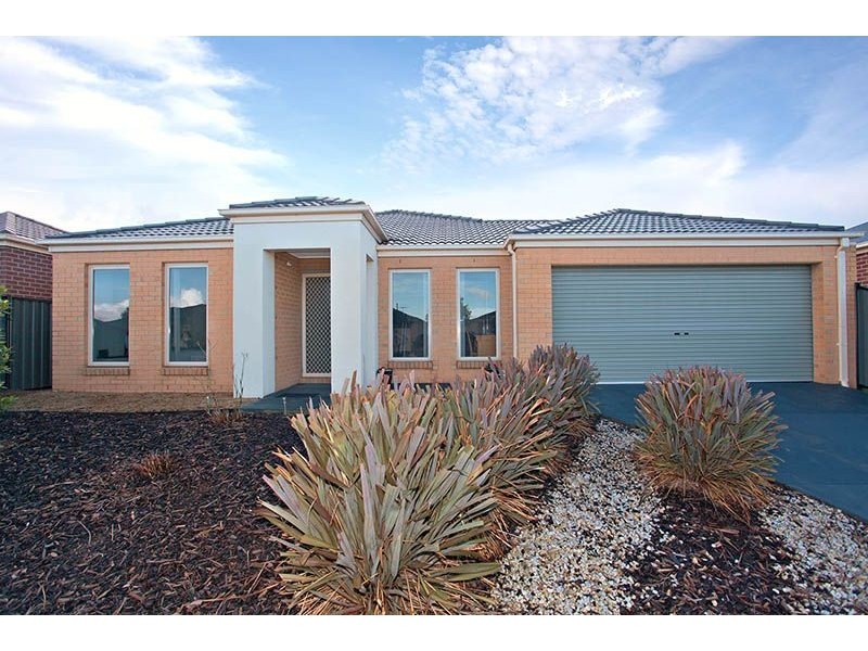 18 Exeter Avenue, Derrimut VIC 3030