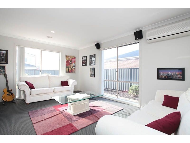 18 Exeter Avenue, Derrimut VIC 3030