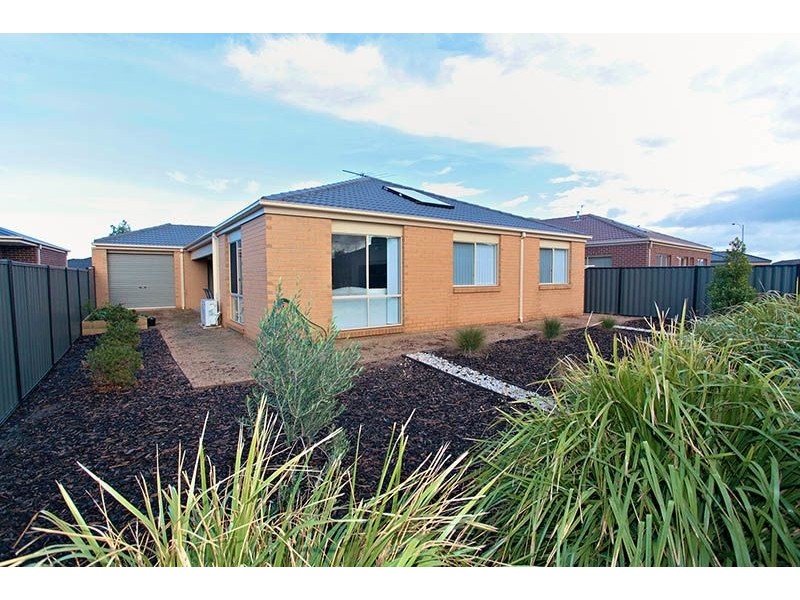 18 Exeter Avenue, Derrimut VIC 3030