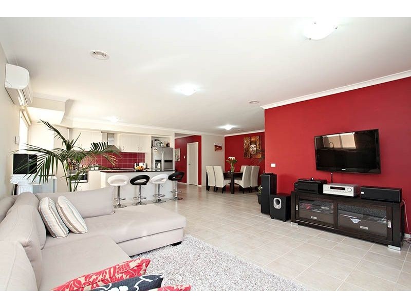 11 Manderston Avenue, Derrimut VIC 3030