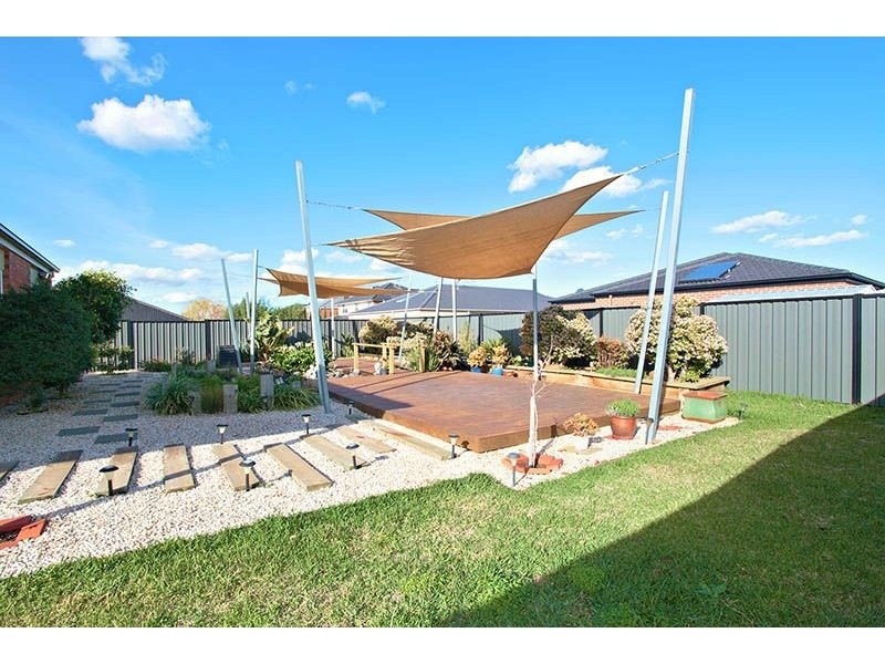11 Manderston Avenue, Derrimut VIC 3030