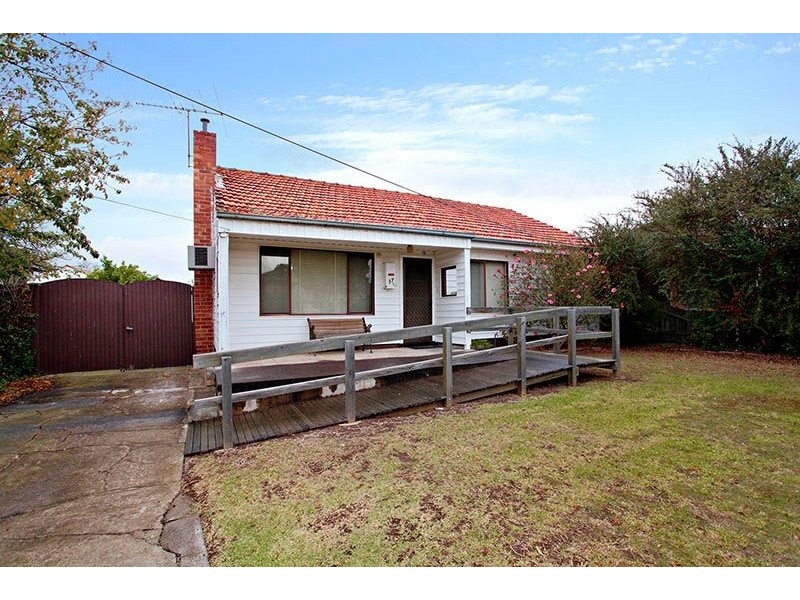37 Dumfries Street, Deer Park VIC 3023