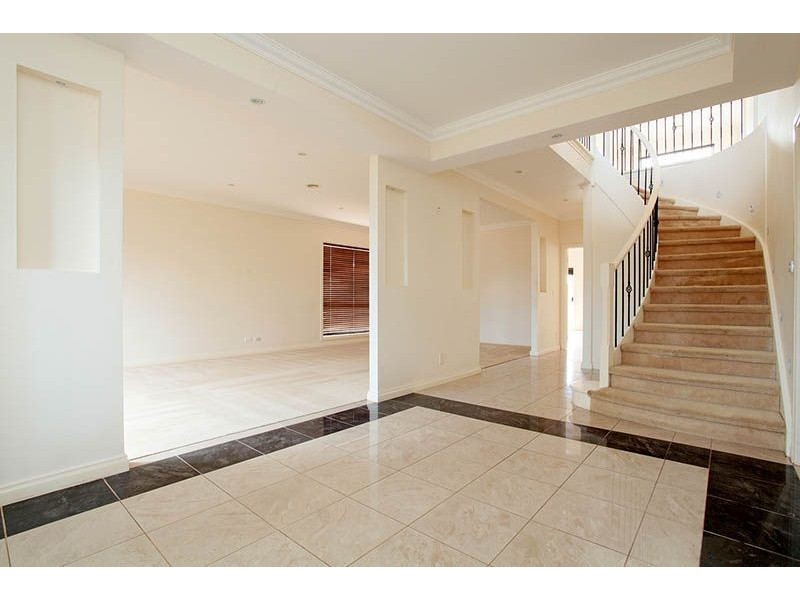 17 Furlong Road, Cairnlea VIC 3023