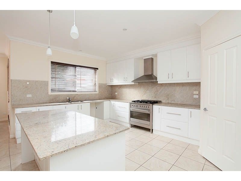 17 Furlong Road, Cairnlea VIC 3023