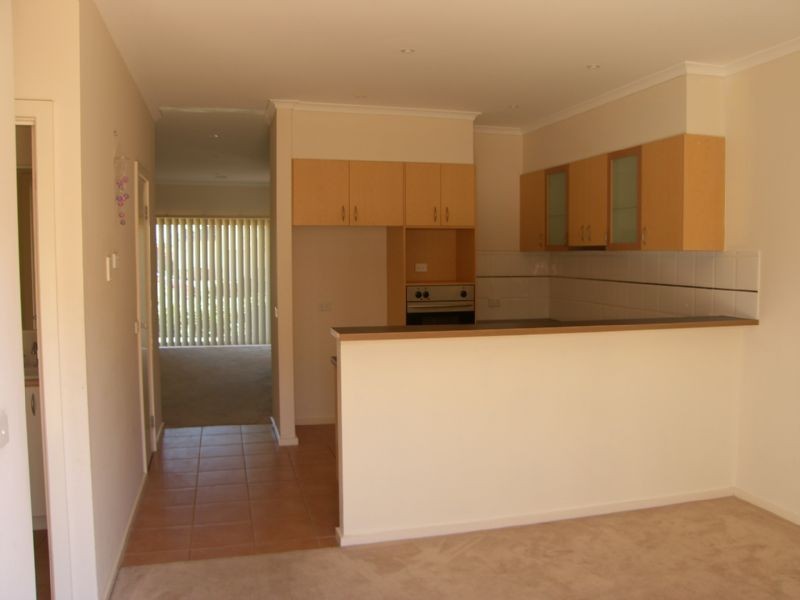 10 Durack Circuit, Taylors Hill VIC 3037