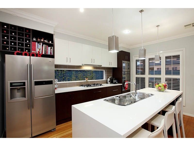 15 Muirfield Street, Deer Park VIC 3023