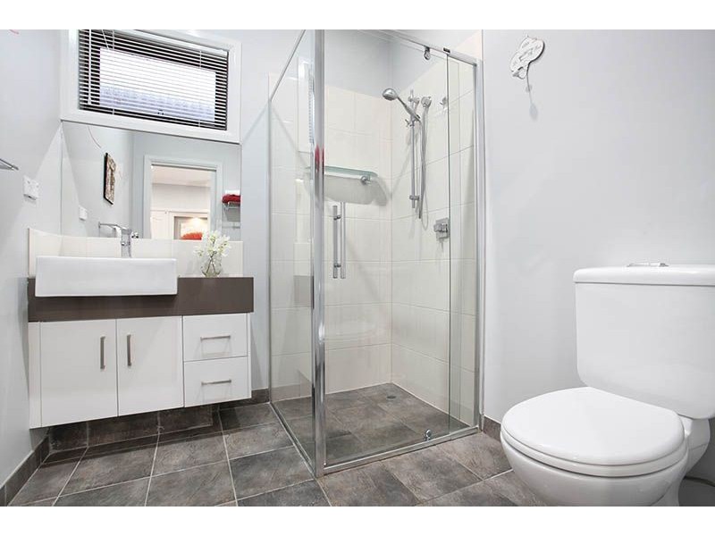 15 Muirfield Street, Deer Park VIC 3023