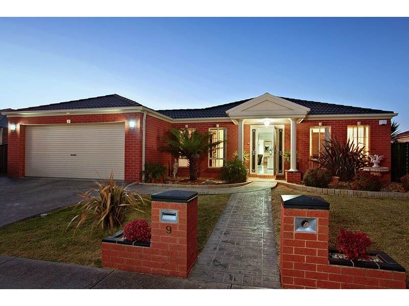 9 Tantallon Crescent, Derrimut VIC 3030