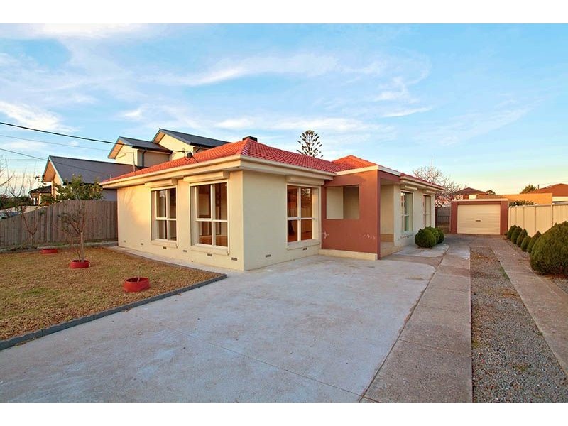 94 Tamar Drive, Deer Park VIC 3023
