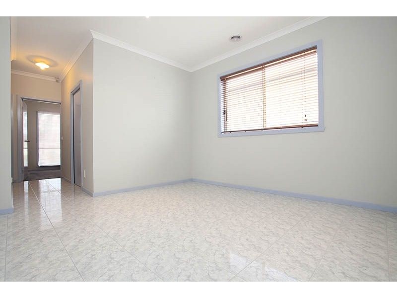 9 Billy Buttons Avenue, Cairnlea VIC 3023