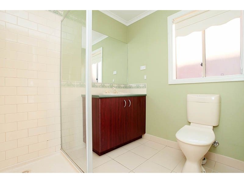 31 The Parkway, Caroline Springs VIC 3023