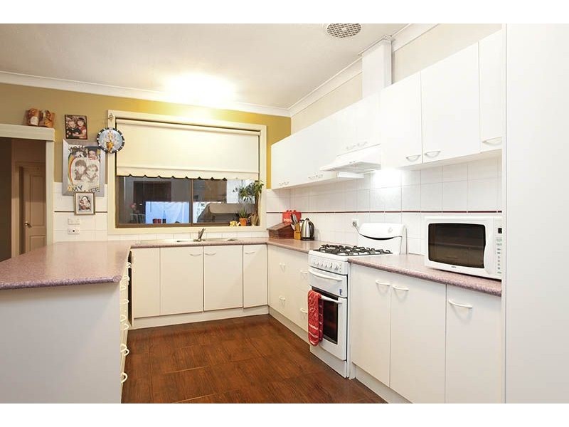 3 Kynoch Street, Deer Park VIC 3023