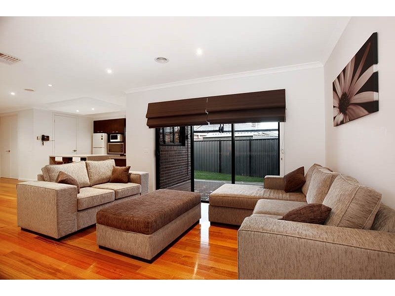 4 Grosvenor Crescent, Derrimut VIC 3030