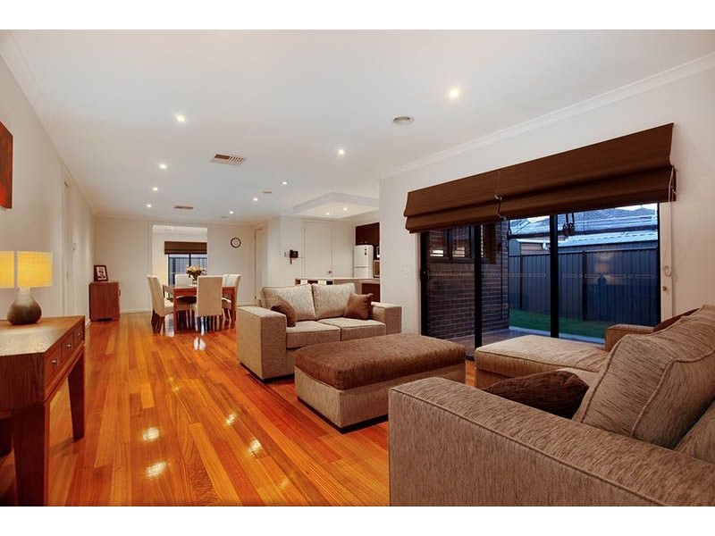 4 Grosvenor Crescent, Derrimut VIC 3030