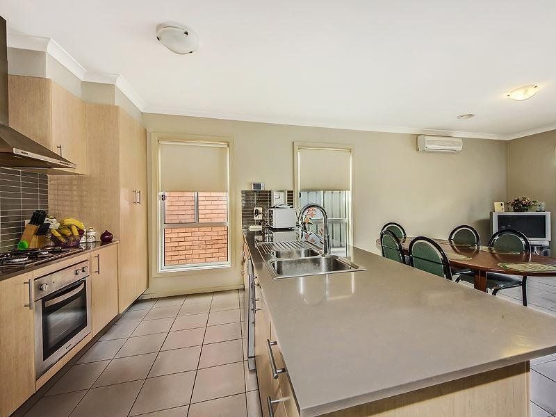 15 Dartmouth Chase, Derrimut VIC 3030