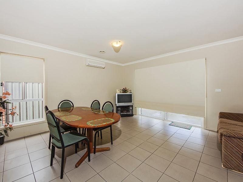 15 Dartmouth Chase, Derrimut VIC 3030
