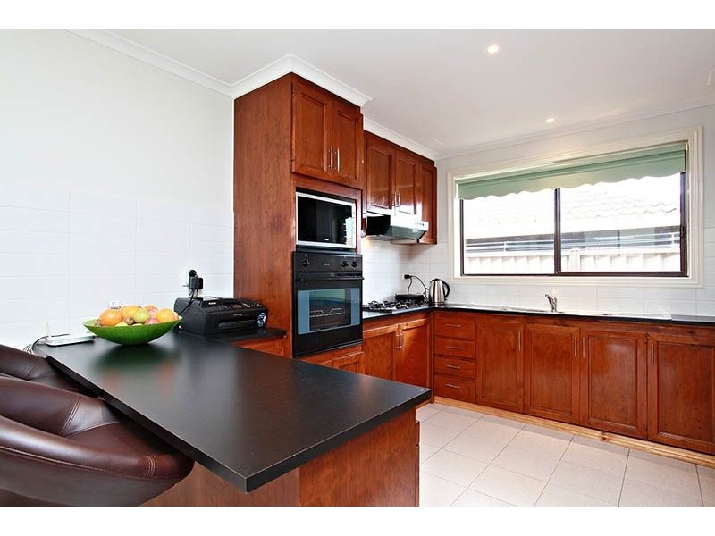 23 Tarlee Drive, Albanvale VIC 3021