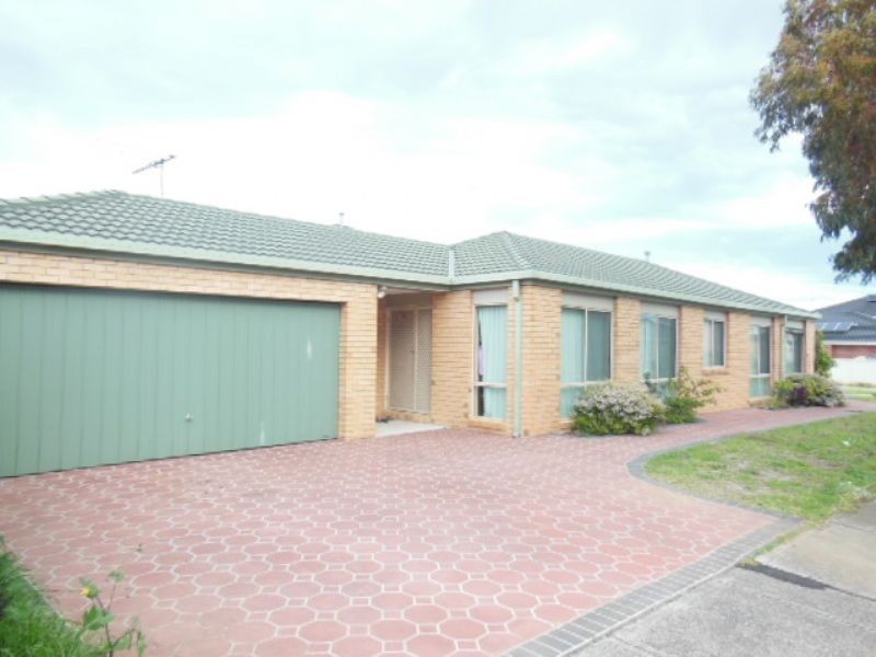 24 Meehan Street, Cairnlea VIC 3023