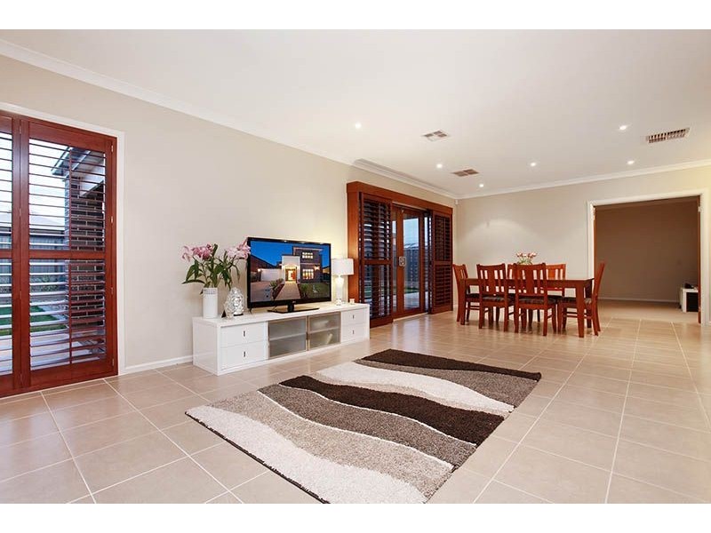 13 Walmer Road, Derrimut VIC 3030