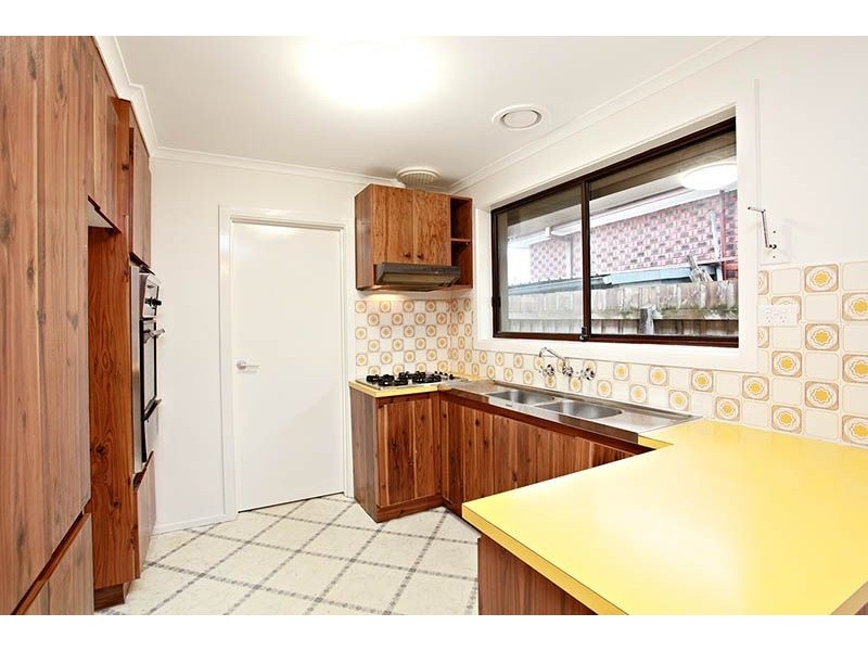 81 Oakwood Road, Albanvale VIC 3021