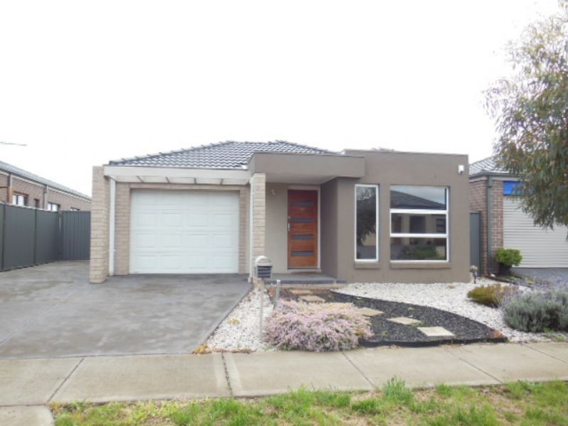 55 O’Connor Road, Deer Park VIC 3023
