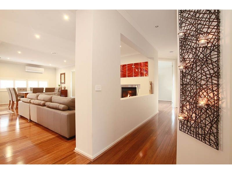 7 Turitable Way, Caroline Springs VIC 3023