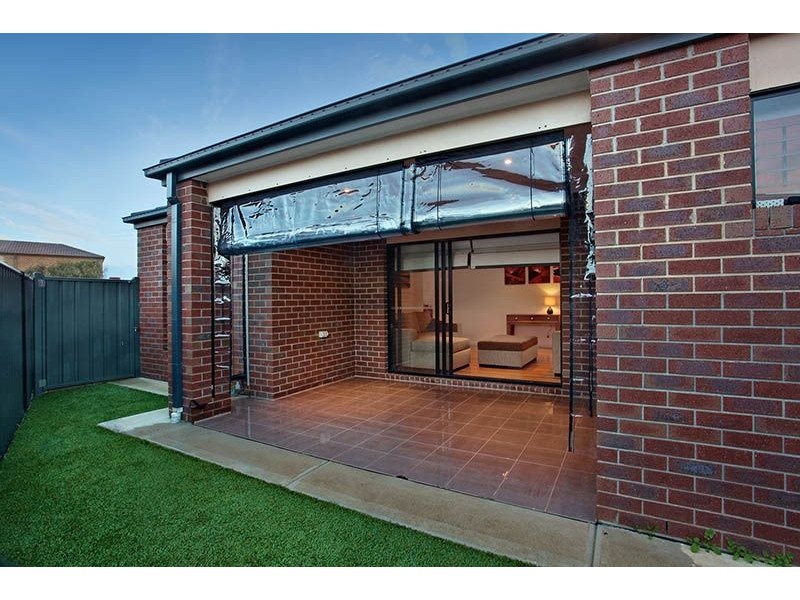 4 Grosvenor Crescent, Derrimut VIC 3030