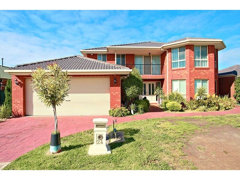 24 Howqua Way, Taylors Hill VIC 3037