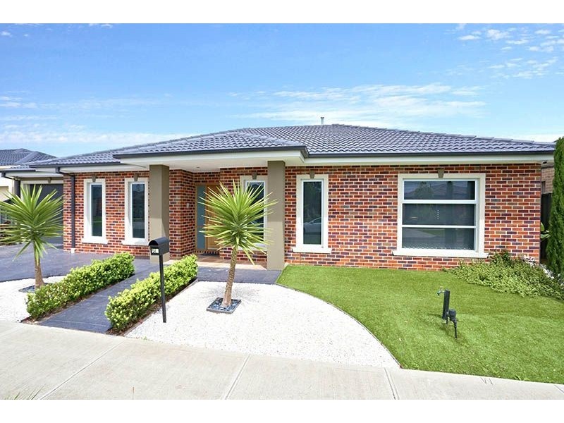 50 Jonah Parade, Deer Park VIC 3023