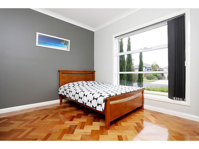 50 Jonah Parade, Deer Park VIC 3023