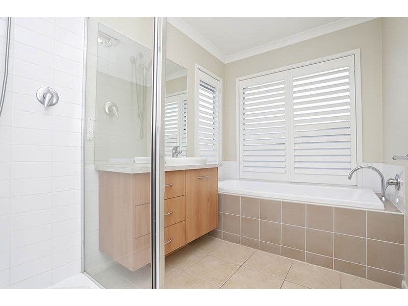 68 Capesthorne Drive, Derrimut VIC 3030