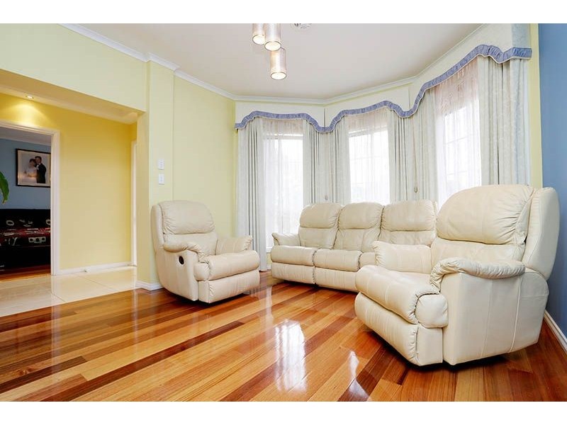 144 Station Road, Cairnlea VIC 3023