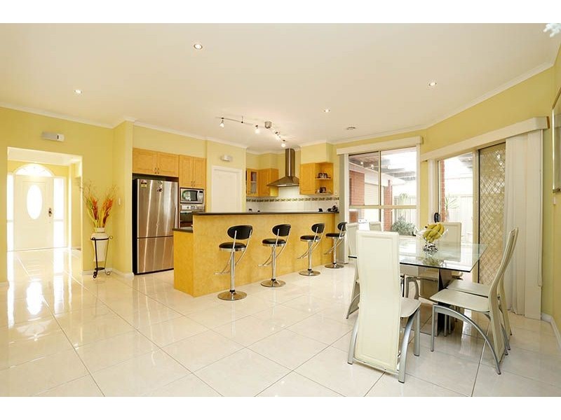 144 Station Road, Cairnlea VIC 3023