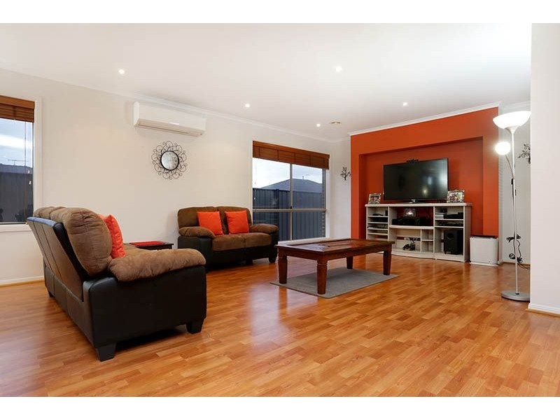 21 Berkeley Crescent, Derrimut VIC 3030