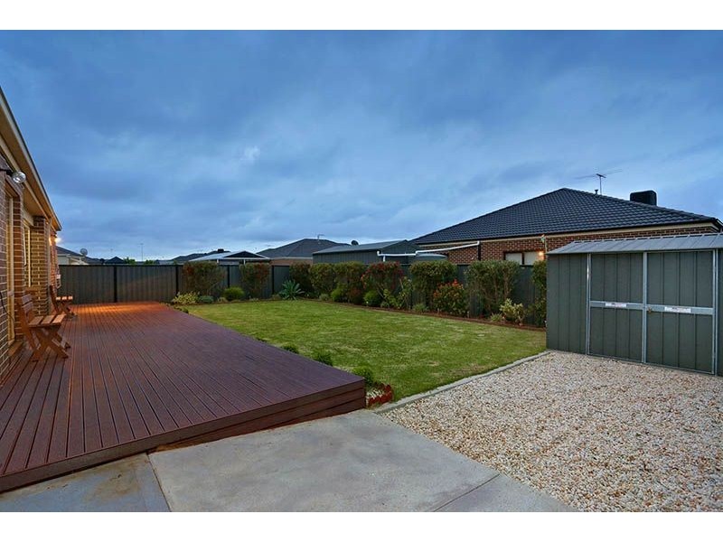 21 Berkeley Crescent, Derrimut VIC 3030