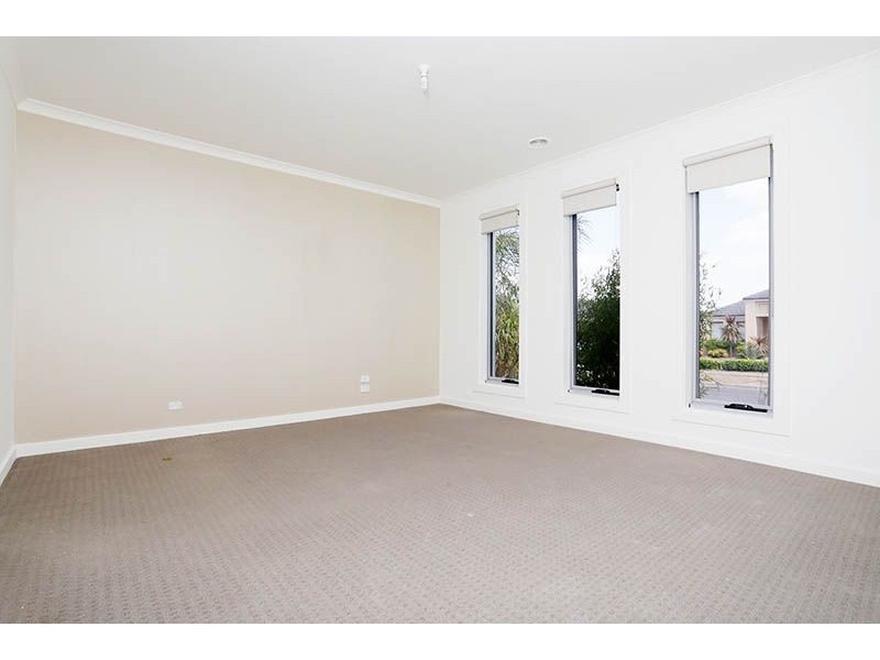 14 Highfield Road, Cairnlea VIC 3023