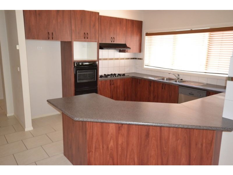 33 The Parkway, Caroline Springs VIC 3023