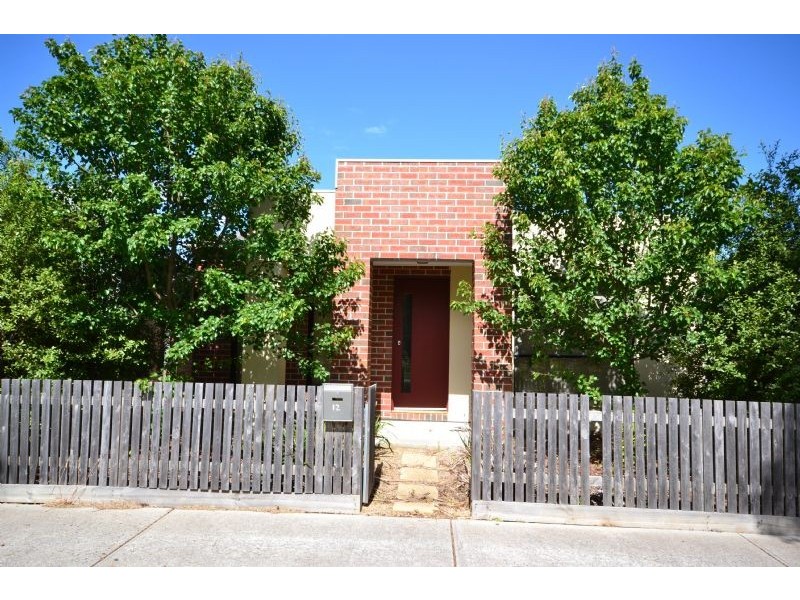 12 Deauville Lane, Deer Park VIC 3023