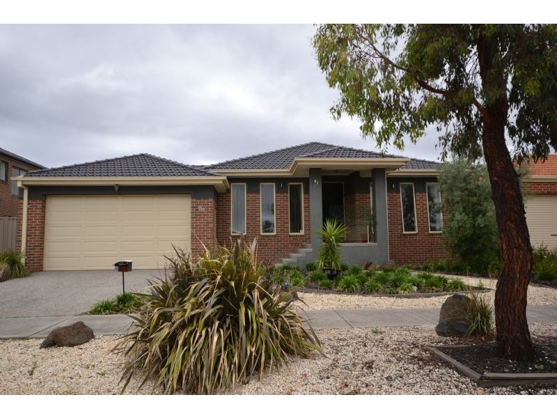 81 Gurnung Drive, Cairnlea VIC 3023