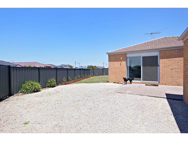 12 Leeds Walkway, Derrimut VIC 3030