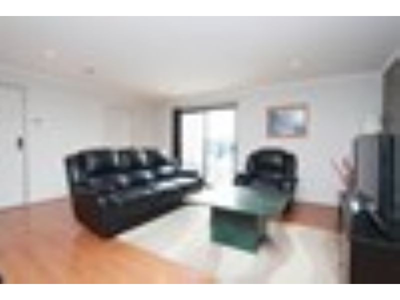 14 Greenstead Way, Cairnlea VIC 3023