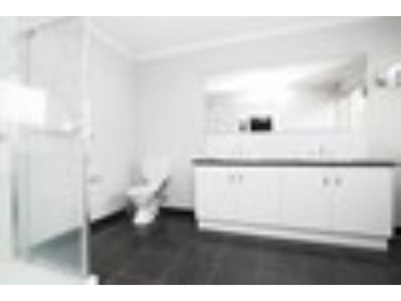 14 Greenstead Way, Cairnlea VIC 3023