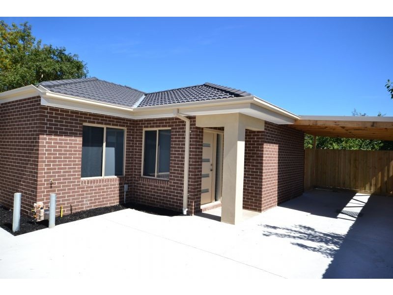 2/3 Maxweld Street, Ardeer VIC 3022