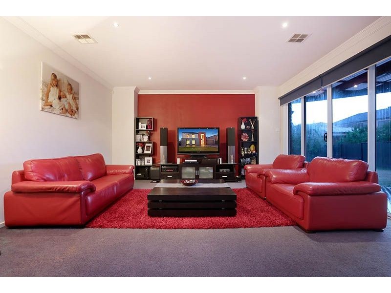 27 Windsor Boulevard, Derrimut VIC 3030