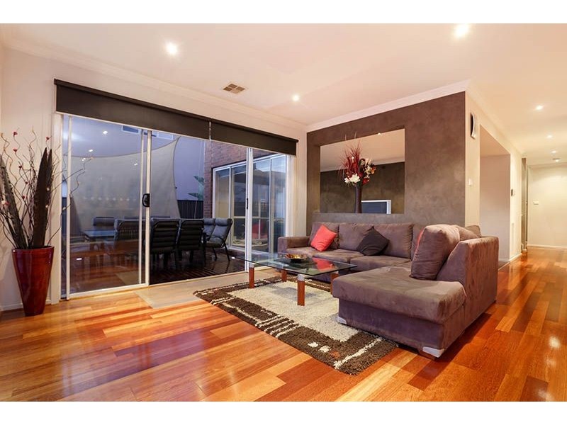 27 Windsor Boulevard, Derrimut VIC 3030