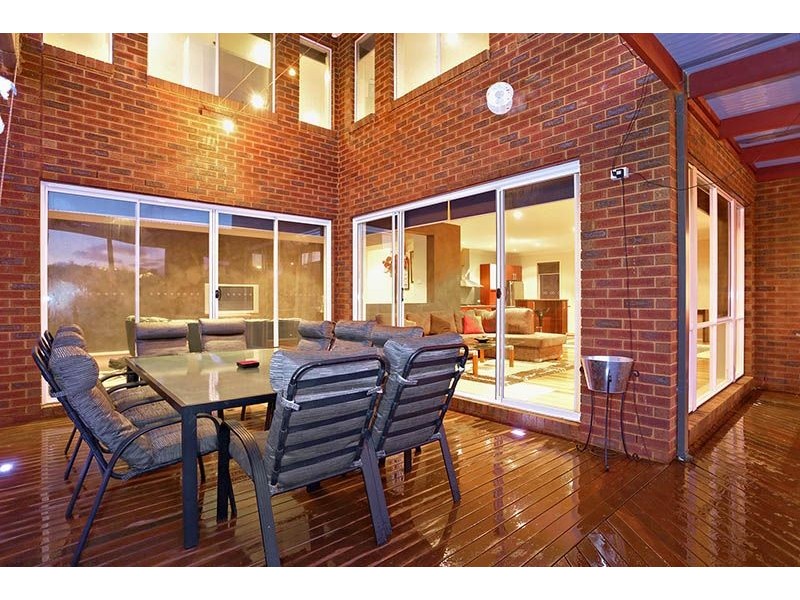 27 Windsor Boulevard, Derrimut VIC 3030