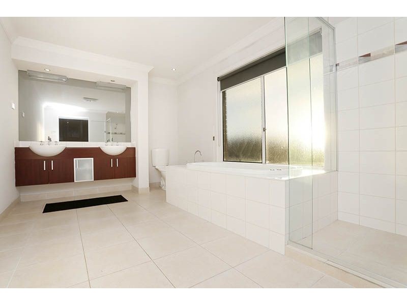 27 Windsor Boulevard, Derrimut VIC 3030