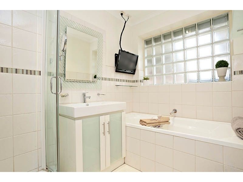 35 Bird Street, Deer Park VIC 3023